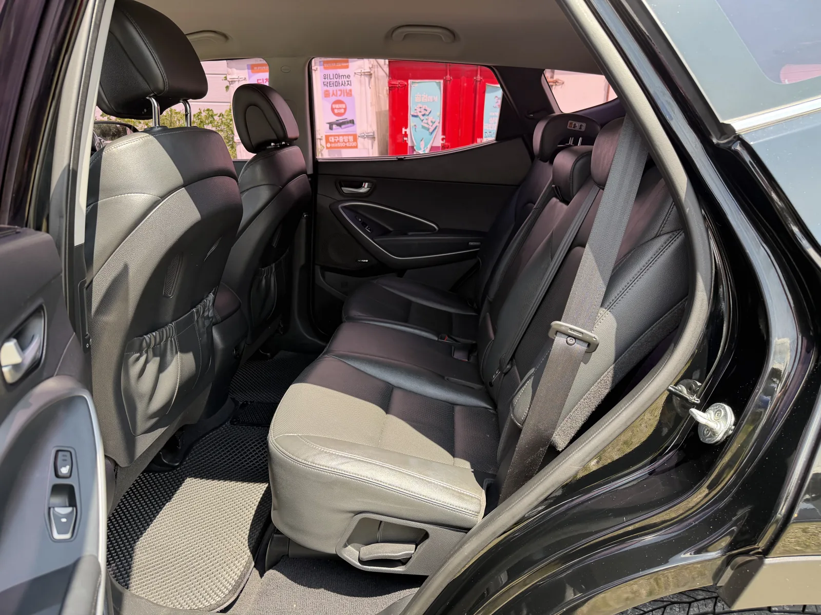 HYUNDAI SantaFe photo 10
