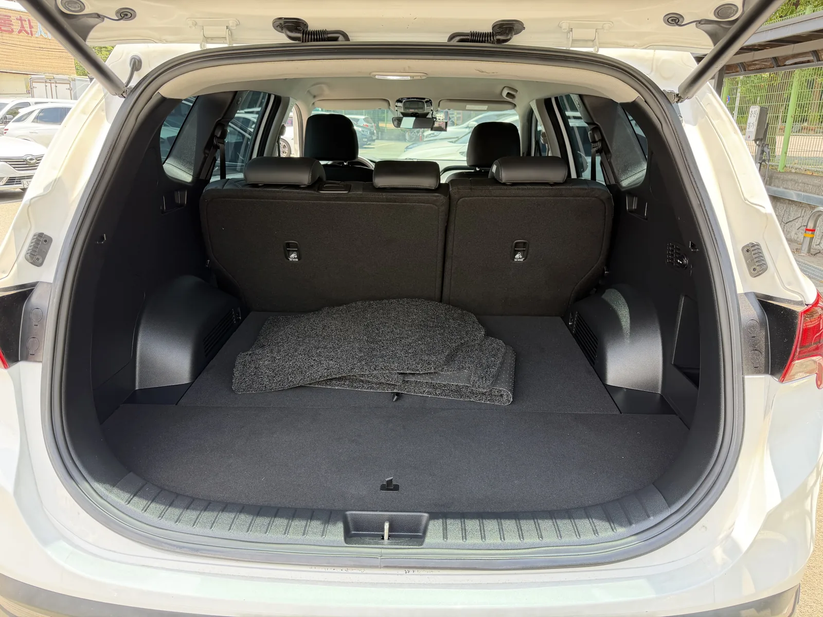 HYUNDAI SANTAFE photo 13