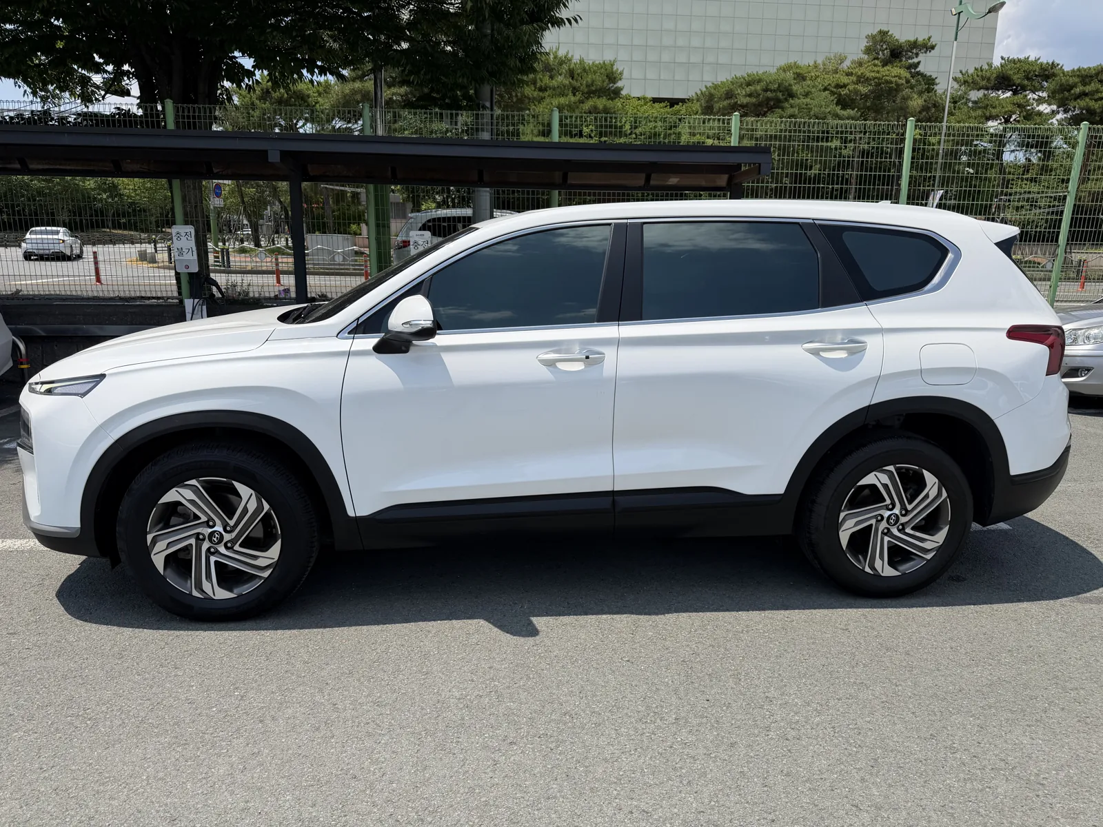 HYUNDAI SANTAFE photo 5