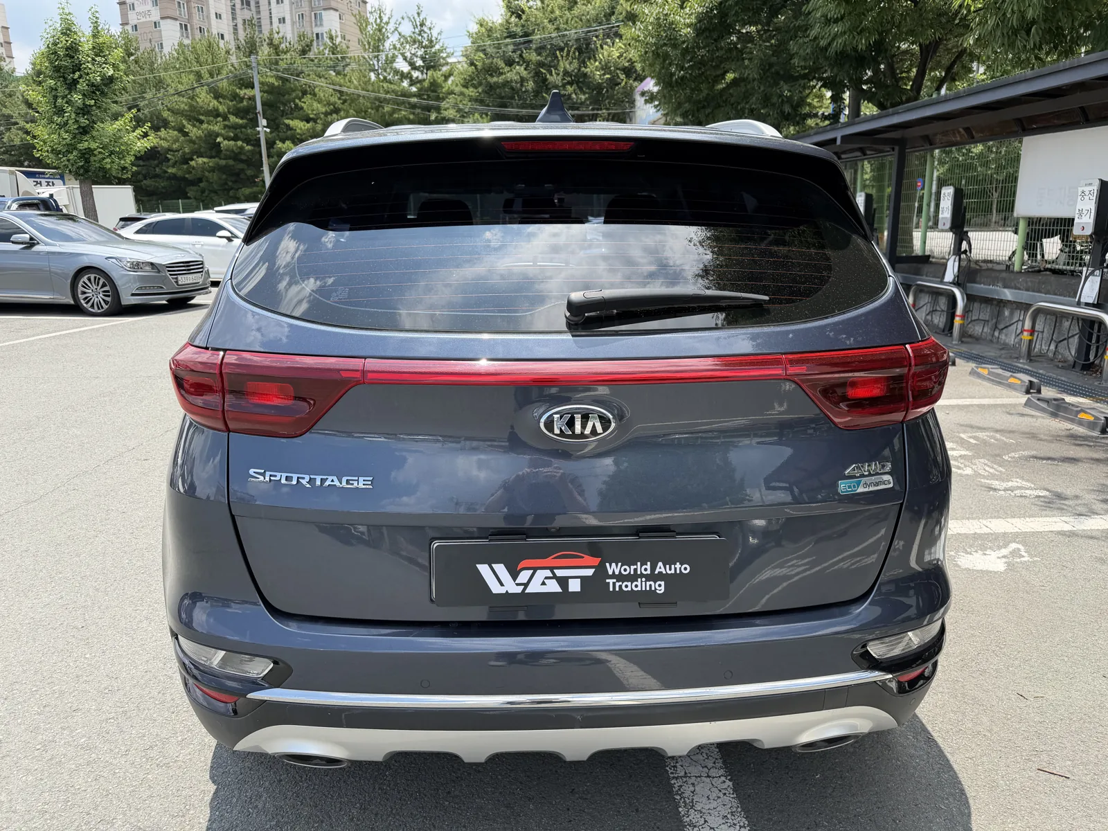 KIA SPORTAGE photo 6